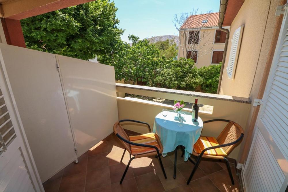 Double Rooms Tomica 2 With Balcony Башка Экстерьер фото
