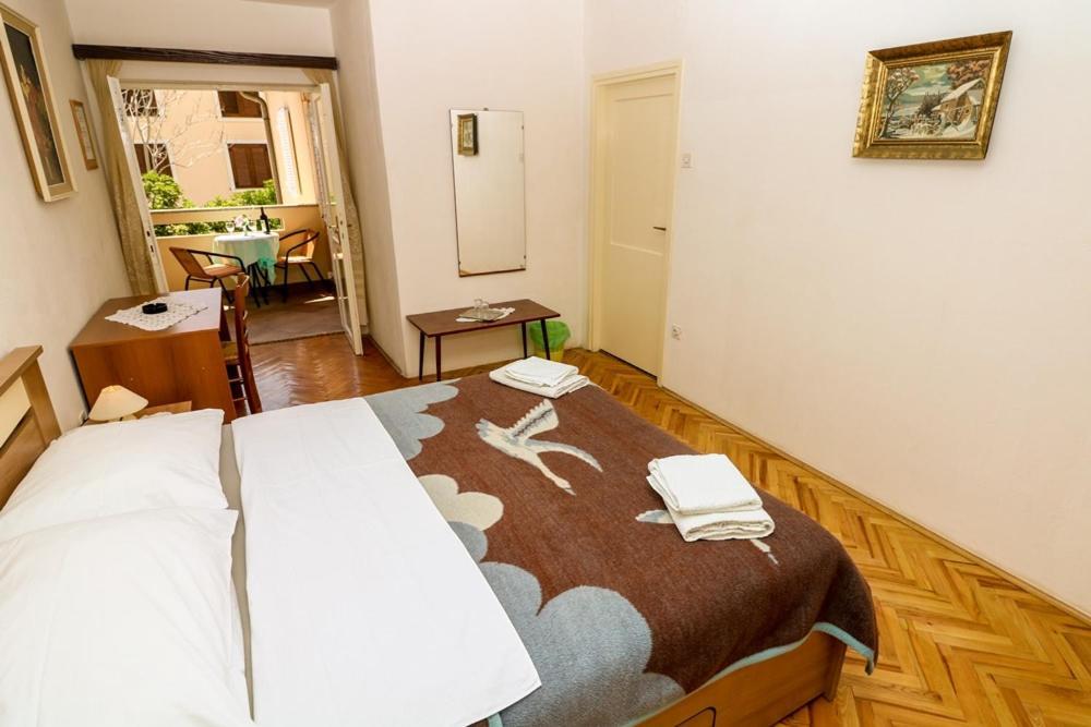 Double Rooms Tomica 2 With Balcony Башка Экстерьер фото
