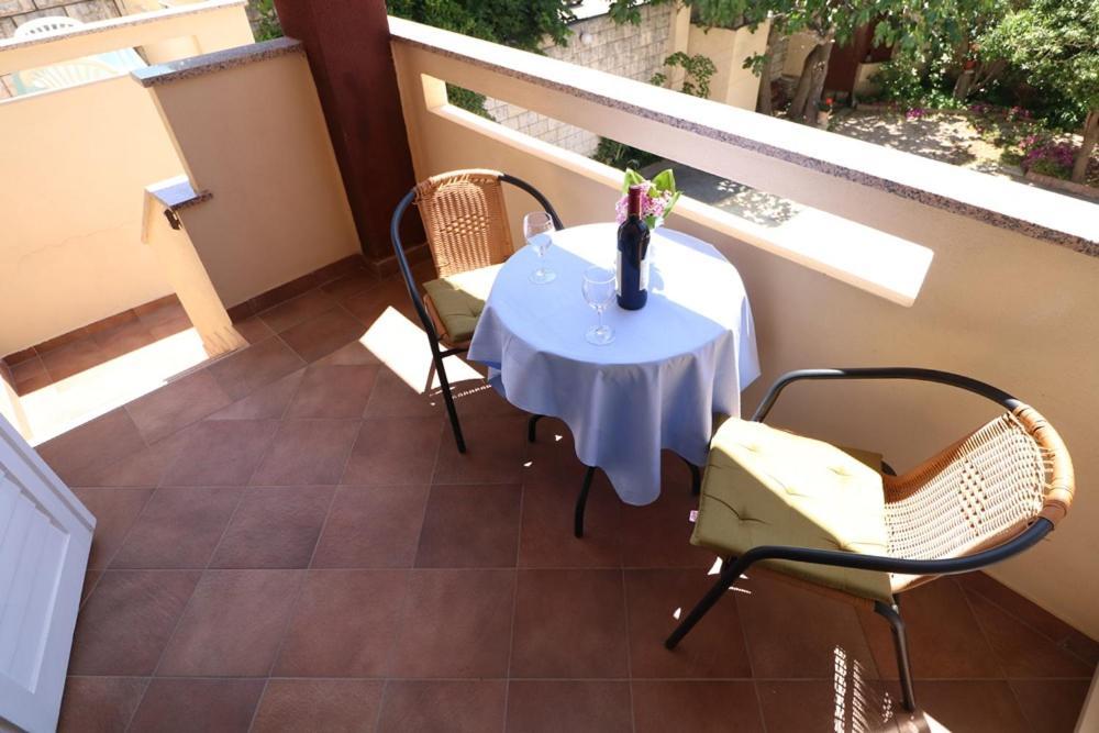 Double Rooms Tomica 2 With Balcony Башка Экстерьер фото