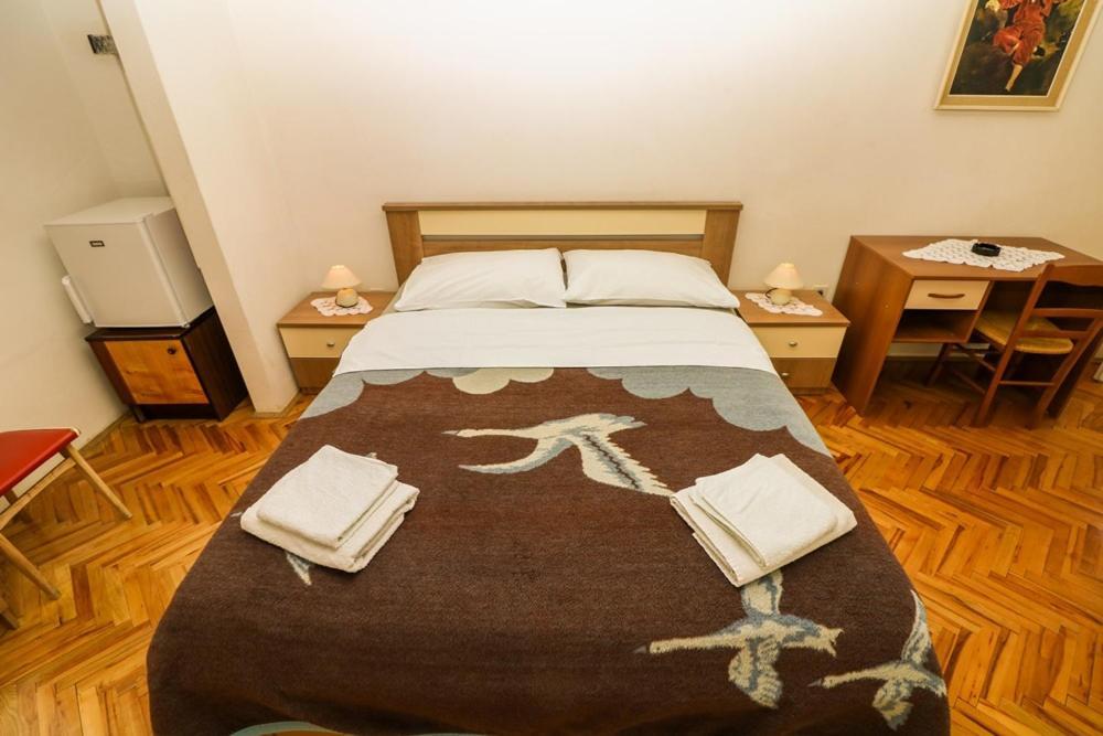 Double Rooms Tomica 2 With Balcony Башка Экстерьер фото